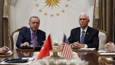 Presidenti Trump mbron vendimin për tërheqje nga Siria