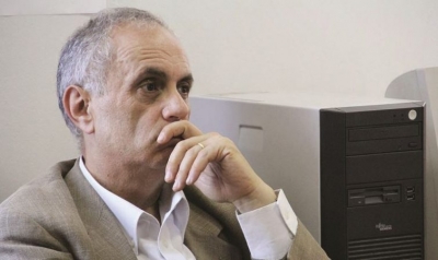 “Nga tetori, fundjavat pa makina”! Artan Fuga sulmon ashpër Ramën: Po rishkel me disa këmbë njëherësh Kushtetutën