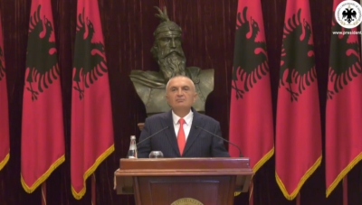 Meta përshëndet 185-vjetorin e lindjes së patriotit të madh nga Tropoja: Malësia e Gjakovës, trevë simbol e atdhedashurisë