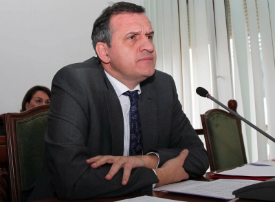 lir Beqja dhe krerët e ‘Drejtësisë së Re’ ia shtrojnë me verë të shtrenjtë