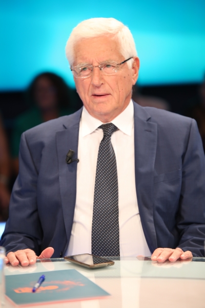 Ceka: Deputetët e ditës së sotme janë pushtuesit e Shqipërisë