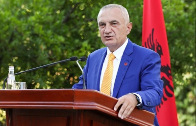 Presidenti Meta i kthen Kuvendit ligjin për 4 rajonet, rendit arsyet: Pse nuk mund të bëhet kurrsesi pjesë e legjislacionit të Shqipërisë