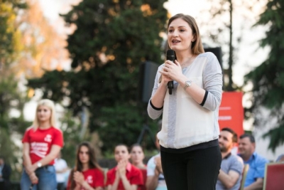 Gjosha: Situatë urgjente, qeveria duhet të marrë masa për azilkërkuesit