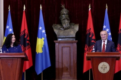 Presidenti i Shqipërisë: Gëzuar Kosovë e dashur!