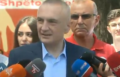 Meta: Presidenti i përket Republikës, Republika u përket qytetarëve