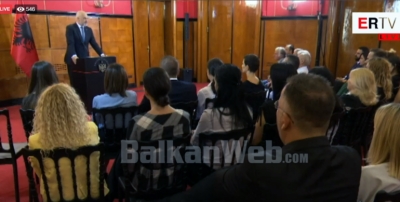 Denoncimet për PPP-të nuk quhen, spiunimi për pedagogët po