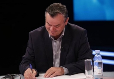 Nikoll Lesi: Meta shmangu një përplasje si ajo e 97, i dha një varkë shpëtimi Ramës