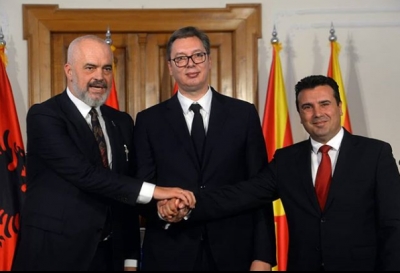 Shqiptarët presin të futen në BE, "gruaja e Bilalit" i çon te “shengeni” serb