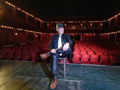 Artan Fuga: Shembja e Teatrit do jetë gjithmonë në turpin e ….