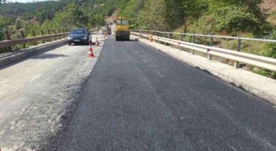 Tiranë-Durrës/ Të hënën bllokohet sërish autostrada, ja si devijon trafiku