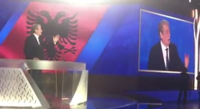 VIDEO/ ‘Faleminderit President’... Ja si u prit me ovacione fjala e Berishës në Kongresin e Opozitës Iraniane