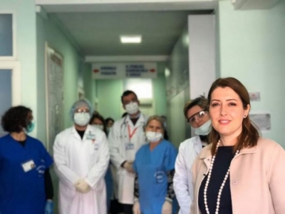 Armata e mjekëve të familjes, e keqpajisur për të trajtuar pacientë të COVID-19