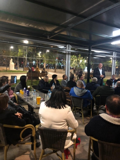 Tritan Shehu me shqiptarët në Athinë: Solidaritet i jashtëzakonshëm njerëzor, të gjithë bashkë në dhimbje