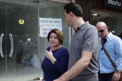 Basha vijon takimet me biznesin e vogël: Xhepat e shqiptarëve po boshatisen, Ramavirusi po i godet përditë