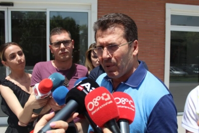 Përfundon takimi i Bashës me aleatët/ Mediu: Protestat do vazhdojnë, vendi është në rrënim