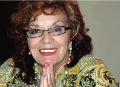 Berisha: "Dielli u shua për mbretereshën e kengës dhe muzikës tonë!"