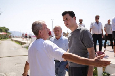 Basha nga Velipoja/"Banditët e pushtetit, shkatërruan sezonin turistik.Qeveria jone do te investoje ne menyre qe turizmi te kete kushte te denja per pushuesit"