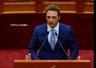 Spahia: Dhe sa duhet të vazhdojmë të durojmë tiraninë në pushtet?