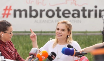 &#039;Teatri u shemb nga Luli-Edi&amp;Co për t’i lënë vendin betonit të korrupsionit&#039;