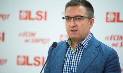 Vlora e ‘pushtuar’ nga uji, Luan Rama: Qindra milionë euro kanë shërbyer për të mbushur xhepat e çibanëve të korrupsionit