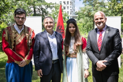 15-vjetori i Malit të Zi, Presidenti Meta: Shqiptarët, kontributor në proceset e integrimit të këtij vendi në NATO dhe BE