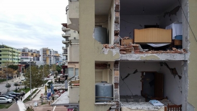 Tërmeti/ Kontrolle në Durrës e Tiranë, priten sërish arrestime