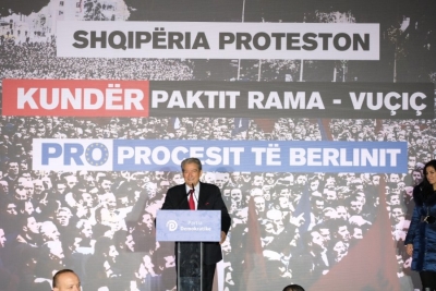 SHBA kundër &#039;Open Ballkan&#039;/ Edhe VOA jehonë protestës së Berishës kundër Vuçiç