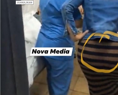 Foto/ Thyen etikën e veshjes, Manastirliu harron që është ministre