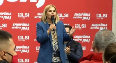 Monika Kryemadhi ndryshon qendrim, deklaron se do mbajë maskën në rrugë: E di që do tërbonte Ramën se…