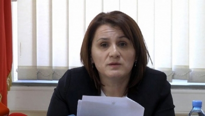 I shërbeu qeverisë/ Donika Prela shpreson në mbështetje politike për promovim në detyrë