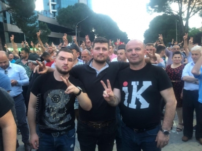 Vota e deputetëve të O-pozitës duhet të ishte kundër zgjedhjeve moniste dhe instalimit të diktaturës