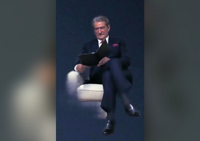 Mesazh drejtuar mikut tim te hershem psiqiater, M Qytet!