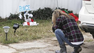 Horror/ Nëna makabër mbyll vajzat në makinë, ndërrojnë jetë të miturat…