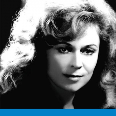 Ndarja nga jeta e Pagarushës, Basha: Zambaku i Shqiptarisë, këngëtarja e preferuar e nënës time