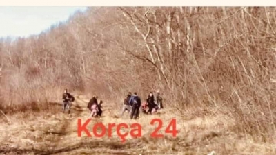 Berisha/Burra, gra, femije malit per ne Greqi. Vazhdon pa ndalur spastrimi etnik i Shqiperise nga Zografi bis.