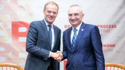 Negociatat, Meta takohet me Donald Tusk