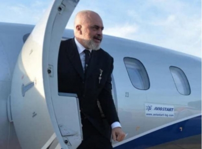 Avionstart: Po, Rama udhëtoi në Serbi me avion privat. Kush ja pagoi?