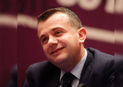 Gazeta e majtë plas “bombën”: Pritet të dalin aferat e bujshme të Taulant Ballës