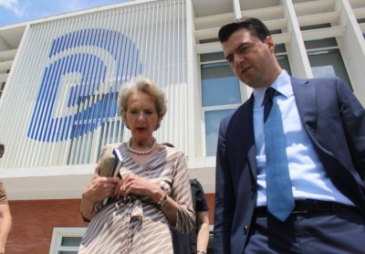 Zgjati 1 orë, përfundon takimi i Shefes së Vëzhguesve të OSBE me Bashën