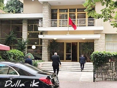 Berisha komenton mbledhjen e Ramës te vila e diktatorit: Provokim, ti shporrim kalbësirat