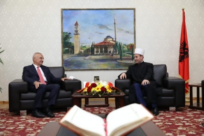 Meta uron Fiter Bajramin nga KMSH: Sakrifica e besimtarëve myslimanë të na frymëzojë për një shoqëri më të drejtë e njerëzore!