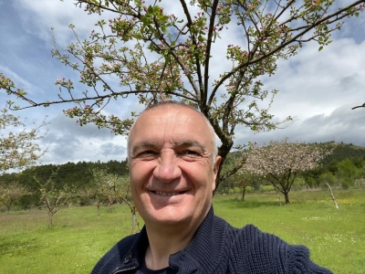 Meta mesazh në Ditën e Verës: Pas një dimri të vështirë, pranvera po vjen furishëm