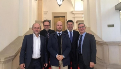 Mediu me deputetë të Bundestagut: I falenderova për mbështetjen