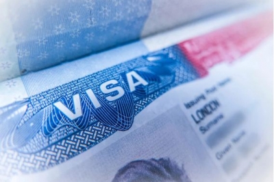 Ambasada e SHBA: Mbroni veten nga mashtrimet mbi vizat amerikane në Internet!