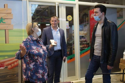 Basha takon bizneset ne njesine 5:Qeveria Rama e la biznesin e vogel pa mbeshtetje,po shkojne drejt falimentimit.