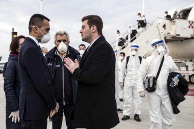 Koronavirusi/ Vetëkarantinohet Ministri i Jashtëm në detyrë, Gent Cakaj