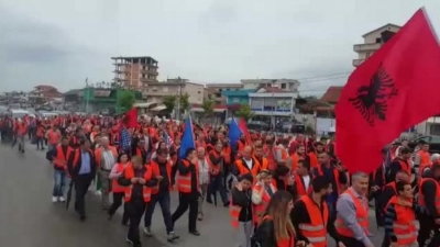 Marshim drejt Prokurorisë/ Çfarë paralajmërojnë për nesër banorët e &#039;Unazës së Re&#039;