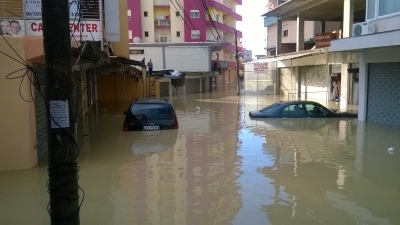 Gosa nën ujë, kanalet kulluese jashtë standarteve