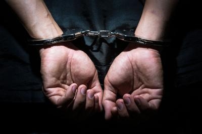 Tiranë/ Tregtonin kokainë në doza të vogla, prangosen tre persona
