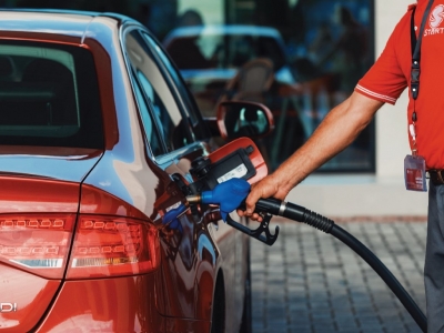 Koncensioni i ri i qeverisë do rrisë çmimin e karburantëve